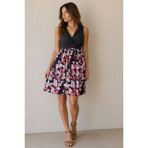 NWT LOFT Sleeveless Dress Faux-Wrap Gray Jersey Floral MP $80 Summer Beach Work